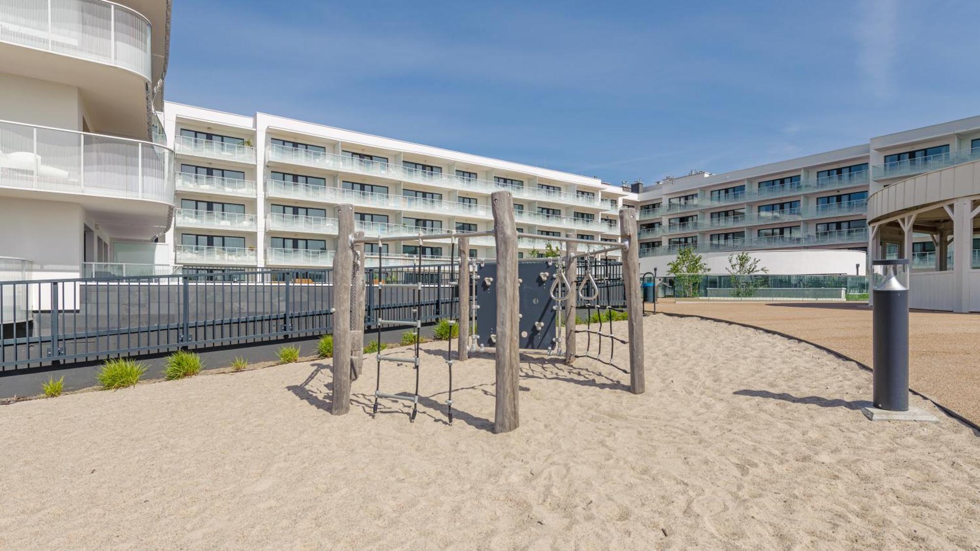 Apartamenty Z Basenem-Polanki Aqua - Holiday City Kołobrzeg Εξωτερικό φωτογραφία